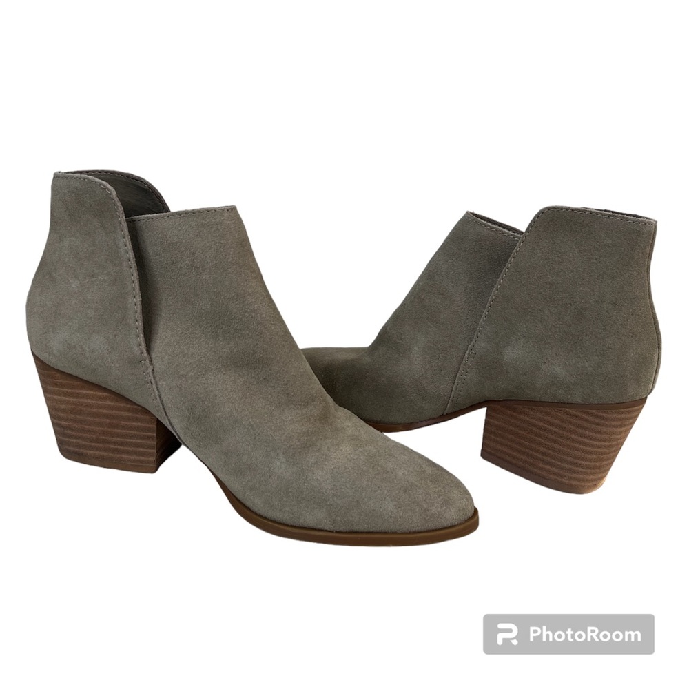 Dolce Vita Diane Suede Bootie Size 8M Taupe Gray